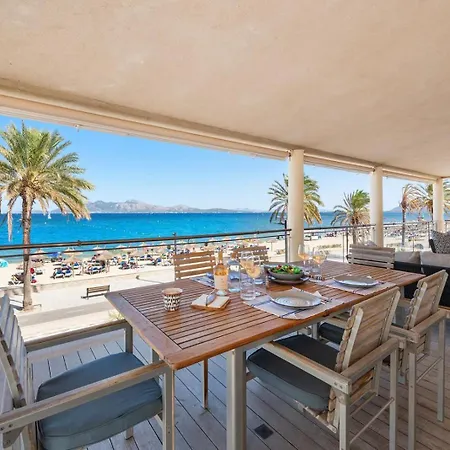 Mir - Frontline, Large Balcony & Sea View Apartment