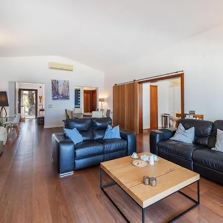 Apartment Mir - Frontline, Large Balcony & Sea View *