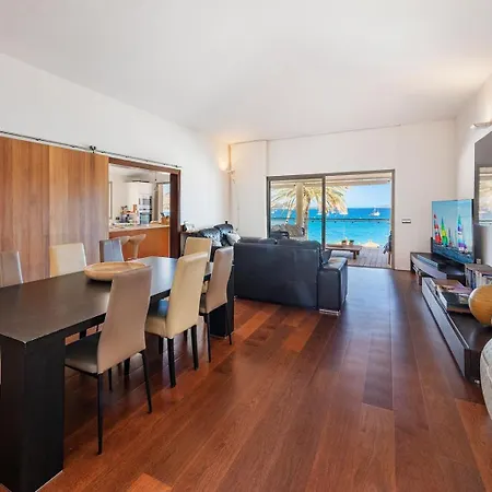 Mir - Frontline, Large Balcony & Sea View Pollenca